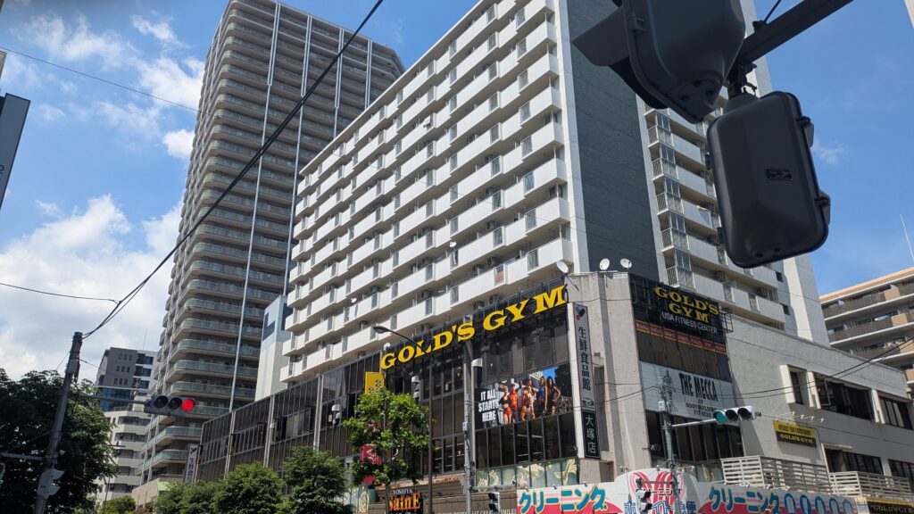 昔、YOHIYAというホームセンターがあった建物